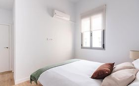 New Luxury Flat Next To Gran Via